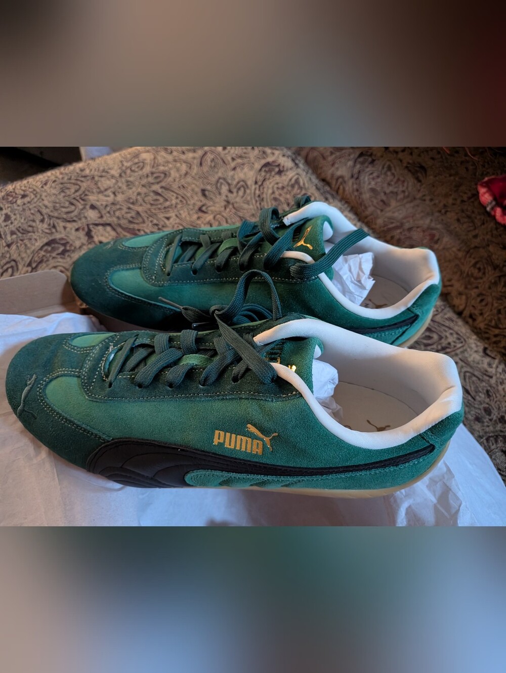 Puma Men’s US 11.5 Green Suede Sneakers